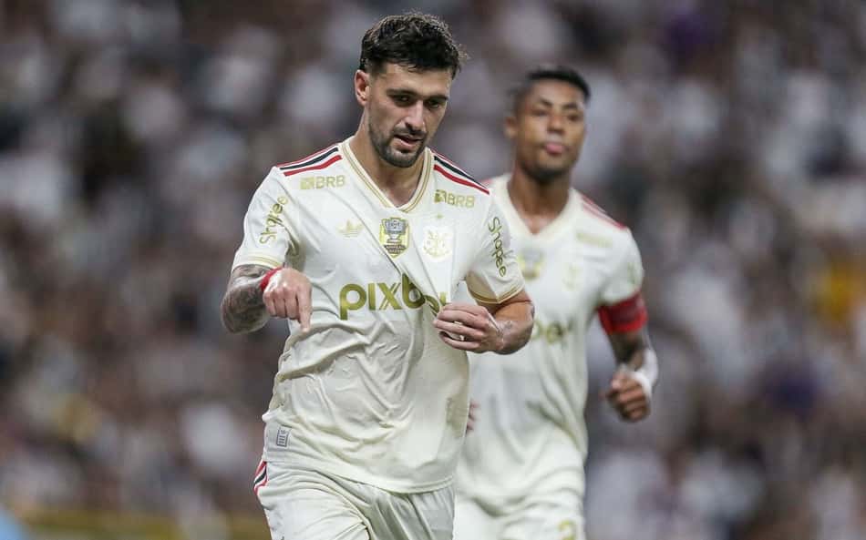 Arrascaeta detalha condição física e avalia empate do Flamengo com o Ceará
