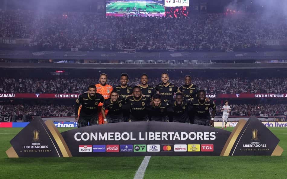 Rivais do São Paulo se revoltam com jogador do Atlético Nacional