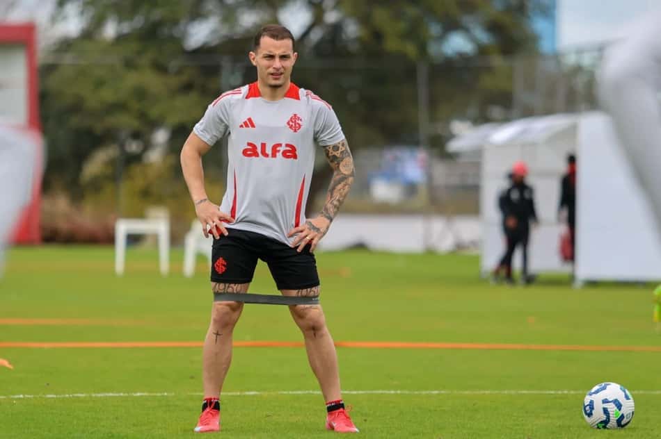 Bruno Gomes, lateral-direito do Internacional