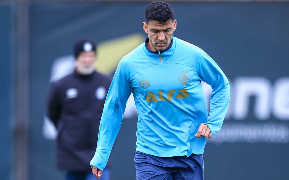 Com estreia e retornos, confira provável escalação do Grêmio para enfrentar o Sport