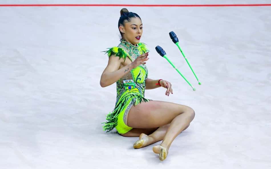 Babi se surpreende com nota em aparelho no Mundial de Ginástica Rítmica: 'Chocada'