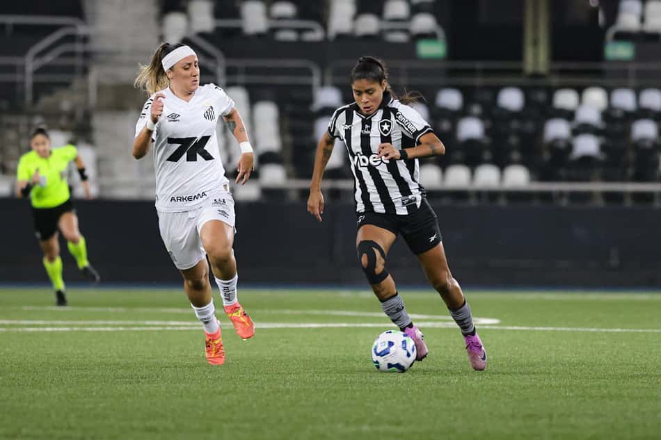 Botafogo e Santos duelam pelo título do Brasileirão Feminino A2 (Foto: Arthur Barreto/BFR)