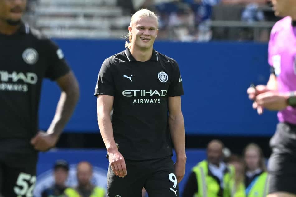 O Brighton venceu o Manchester City por 2 a 1 pela Premier League (Foto: JUSTIN TALLIS / AFP)