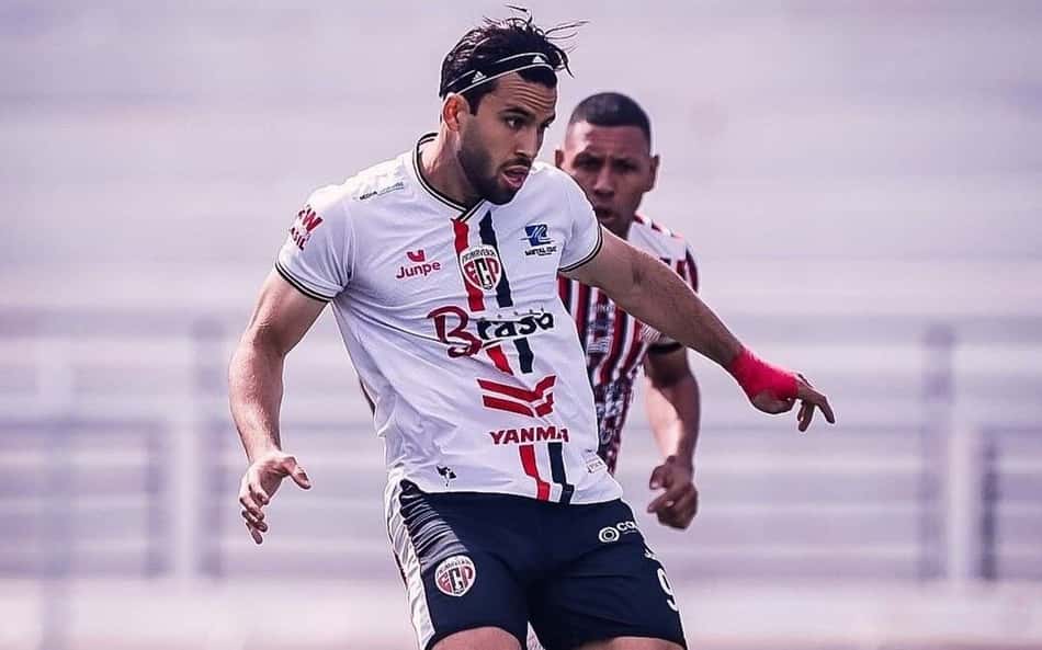 Centroavante revelado pelo Ceará lidera artilharia na Copa Paulista