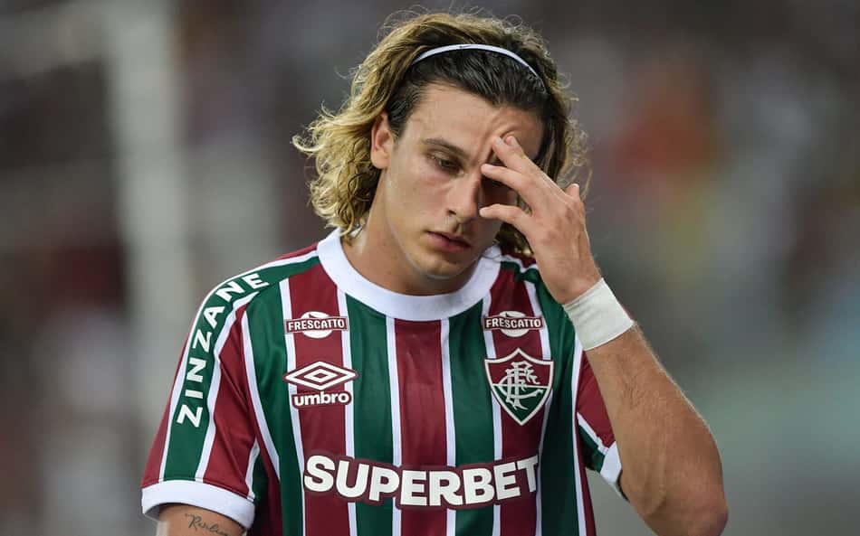 Fluminense encara Bragantino com quatro jogadores pendurados no Brasileirão