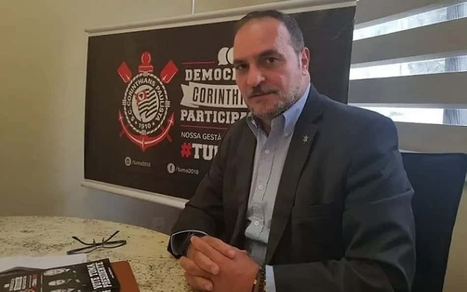 Romeu Tuma Júnior se desculpou com torcedores (Foto: Guilherme Amaro)