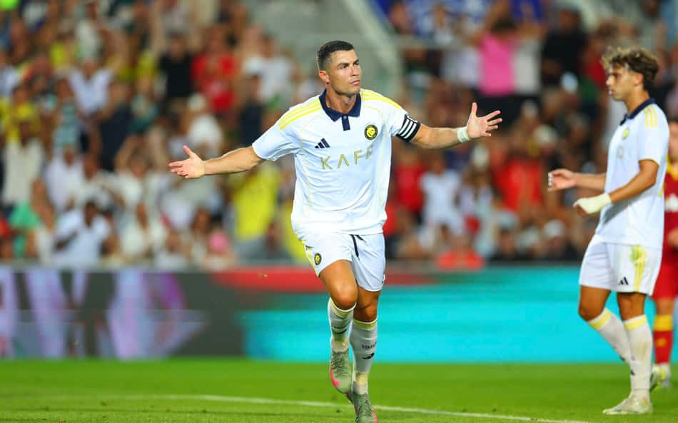 Cristiano Ronaldo faz três gols em goleada do Al-Nassr contra o Rio Ave
