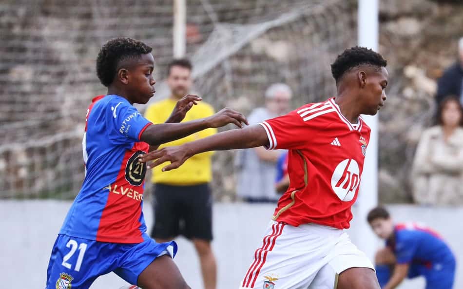 Conheça Erick Pereira, atacante de 11 anos que é a nova aposta de clube de Vini Jr