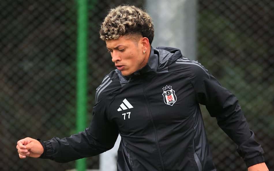 Athletico acerta contratação de volante do Besiktas, da Turquia
