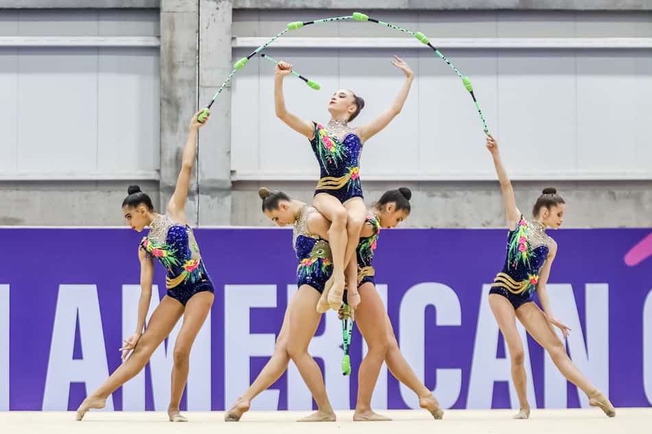 Seleção de conjunto foi bronze na série de maças