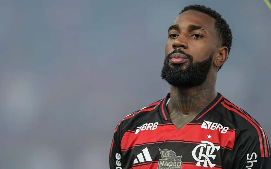 Gerson vira assunto após mudança no uniforme do Flamengo: 'Não teve isso'