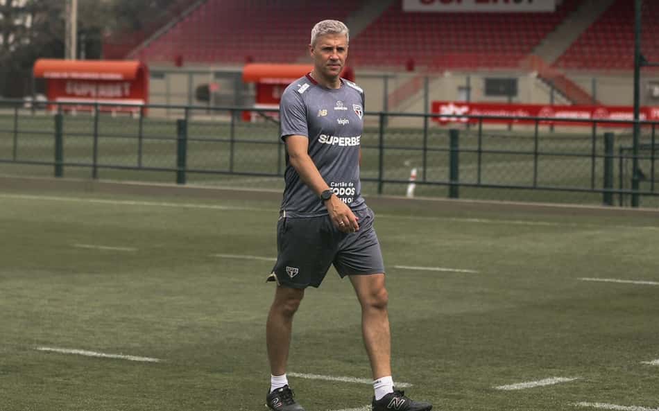 São Paulo atualiza quadro de André Silva e segue com incógnita