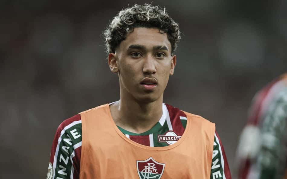 Bastidores: entenda por que o Fluminense vendeu Isaque ao Shakhtar