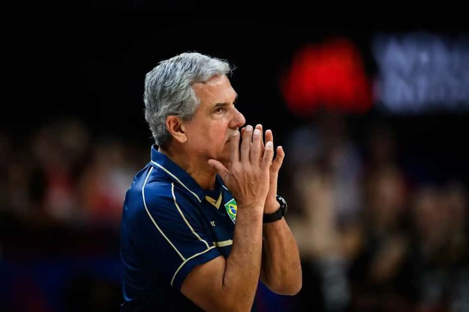 Zé Roberto comanda renovação da Seleção Brasileira