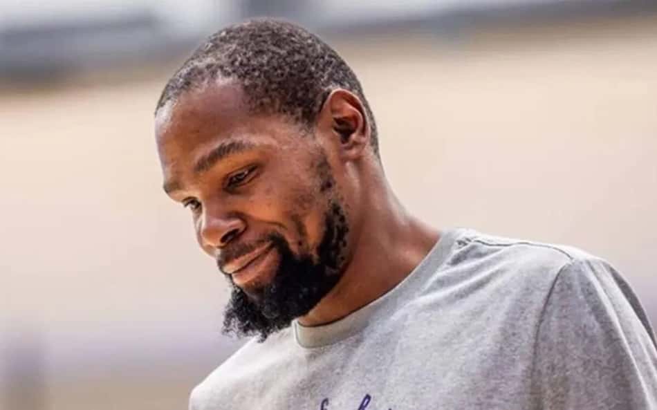 NBA: Kevin Durant rebate fãs sobre estreia no Rockets