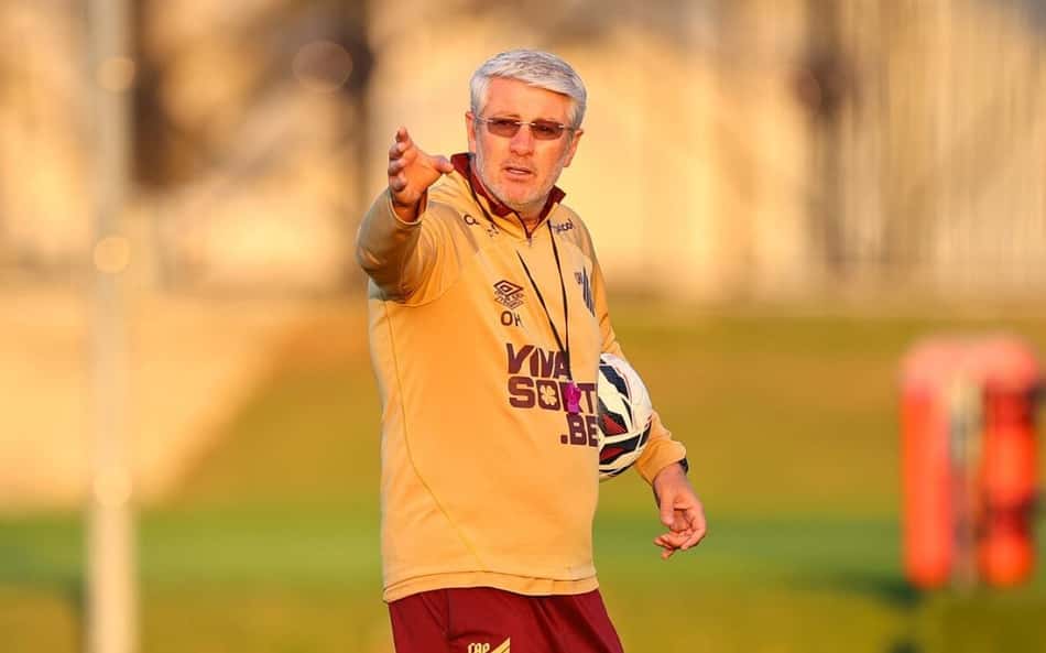 Pressionado, Odair Hellmann diz que 'não consegue fazer milagre' no Athletico