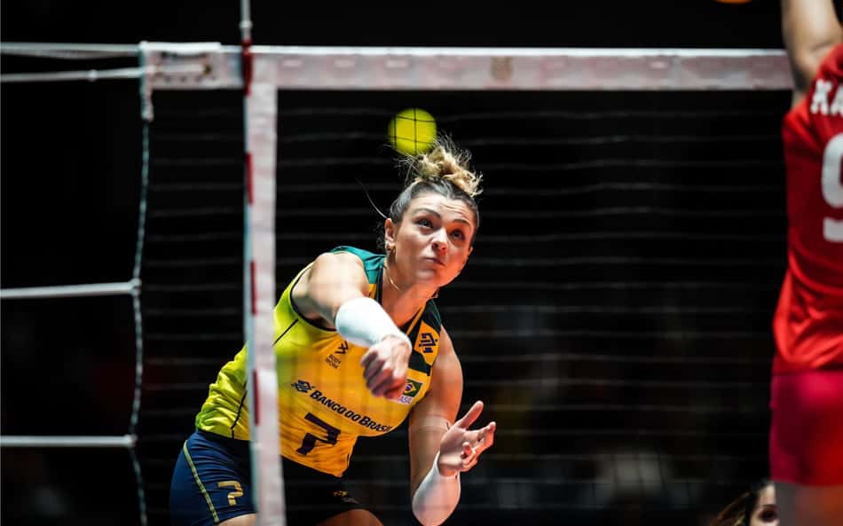 Rosamaria comenta atuação na vitória do Brasil no Mundial: `Não é a primeira vez´