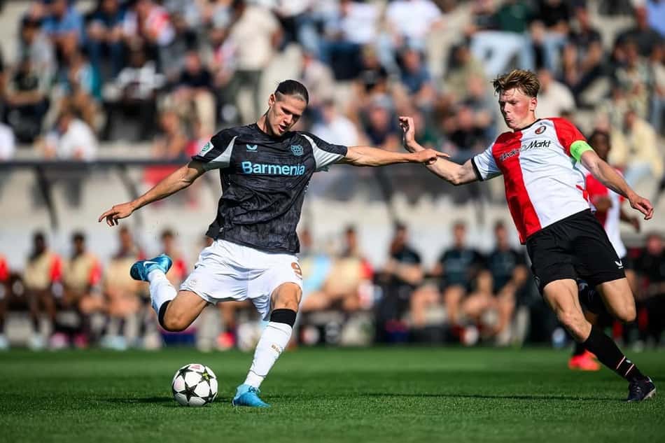 Artem Stepanov é comparado a Haaland por força, finalizações e presença ofensiva (Foto: Reprodução)