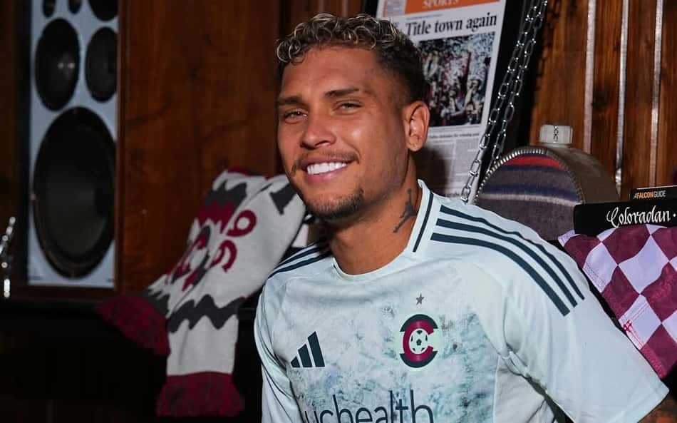 De olho na MLS, Fluminense faz proposta por Rafael Navarro
