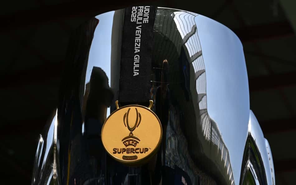 PSG e Tottenham lutam por inédito título europeu após percalços no passado