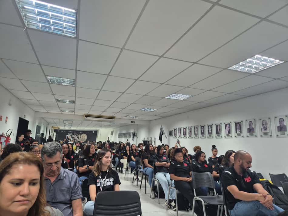 Vasco feminino aniversário (2)