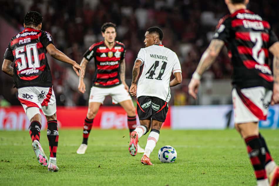 Flamengo e Vitória fizeram jogo histórico no Maracanã (Foto: Victor Ferreira / EC Vitória)
