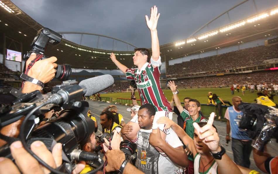 Fluminense 2 x 0 Grêmio no Brasileirão 2010; Conca marca dois rumo ao título