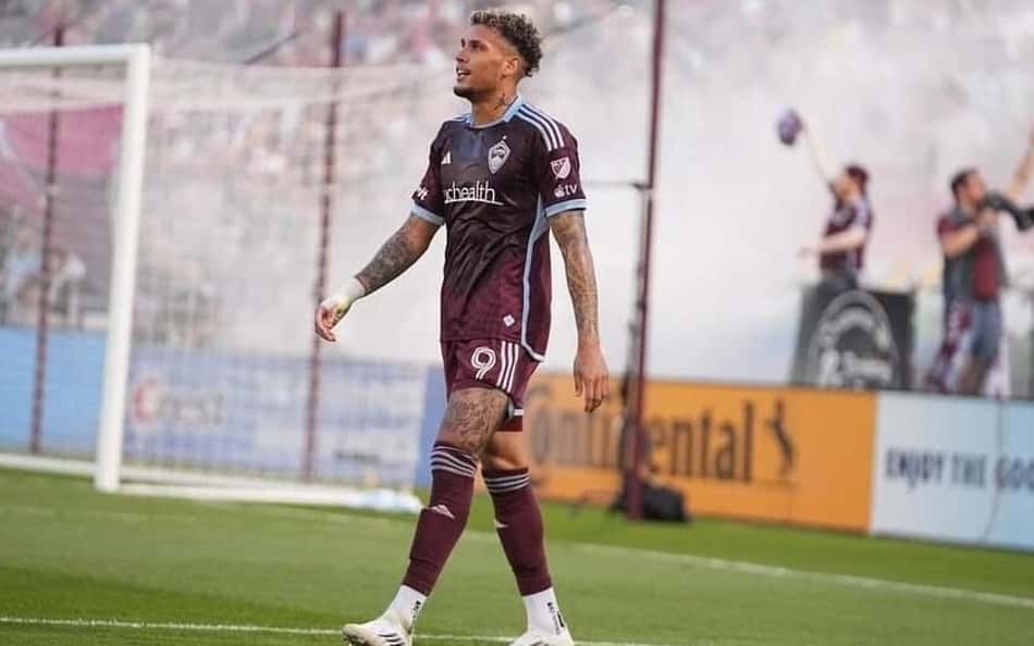 Ex-Botafogo e Palmeiras marca dois gols e é destaque em partida da Leagues Cup