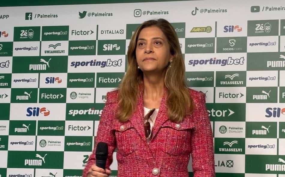 Leila rebate vaias e defende permanência de Abel no Palmeiras: 'Inadmissível'