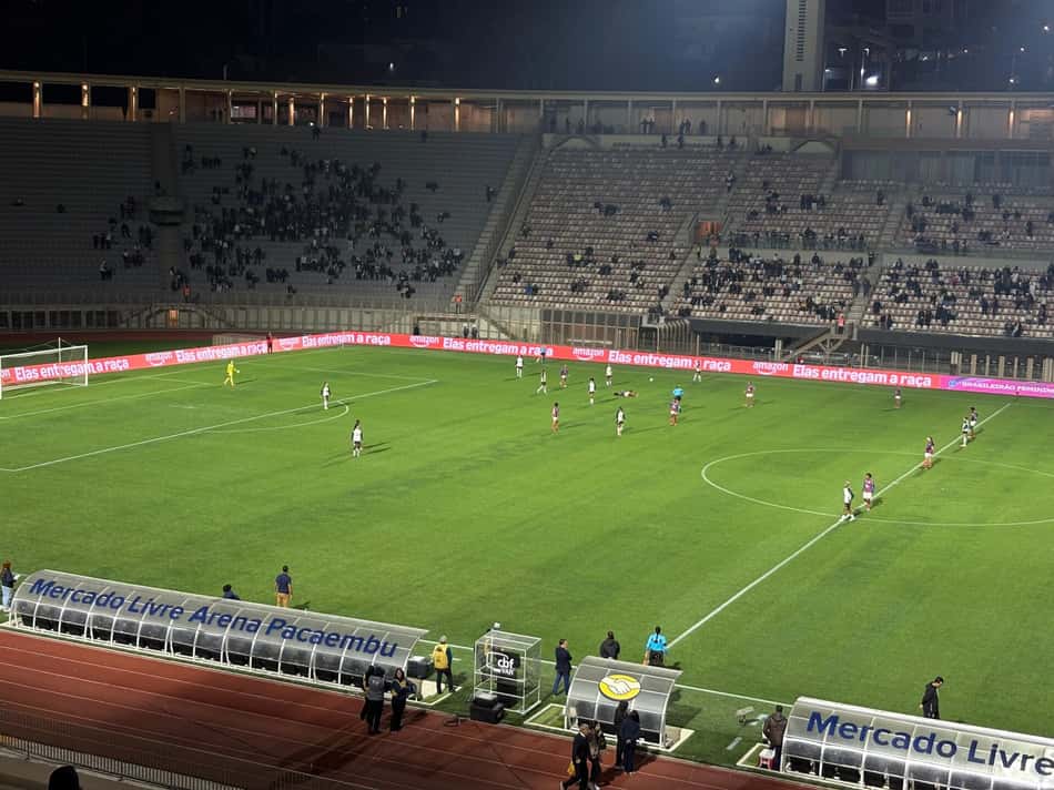 Corinthians e Bahia se enfrentam no Pacaembu pelo Brasileirão Feminino. (Foto: Giselly Corrêa/Lance!)