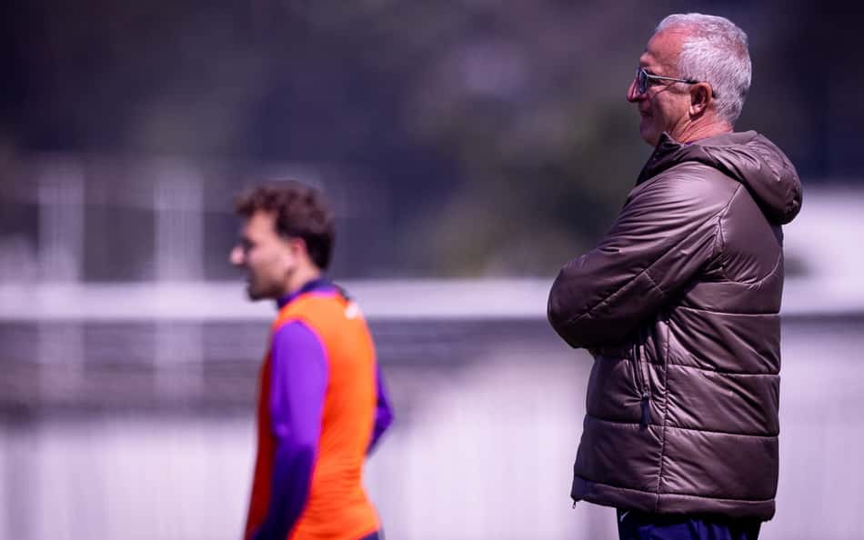 Corinthians encerra preparação para enfrentar o Vasco