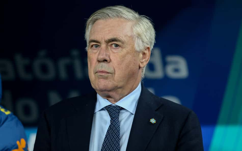 Presença de Ancelotti em Bahia x Santos anima torcedores: 'Momento dele'