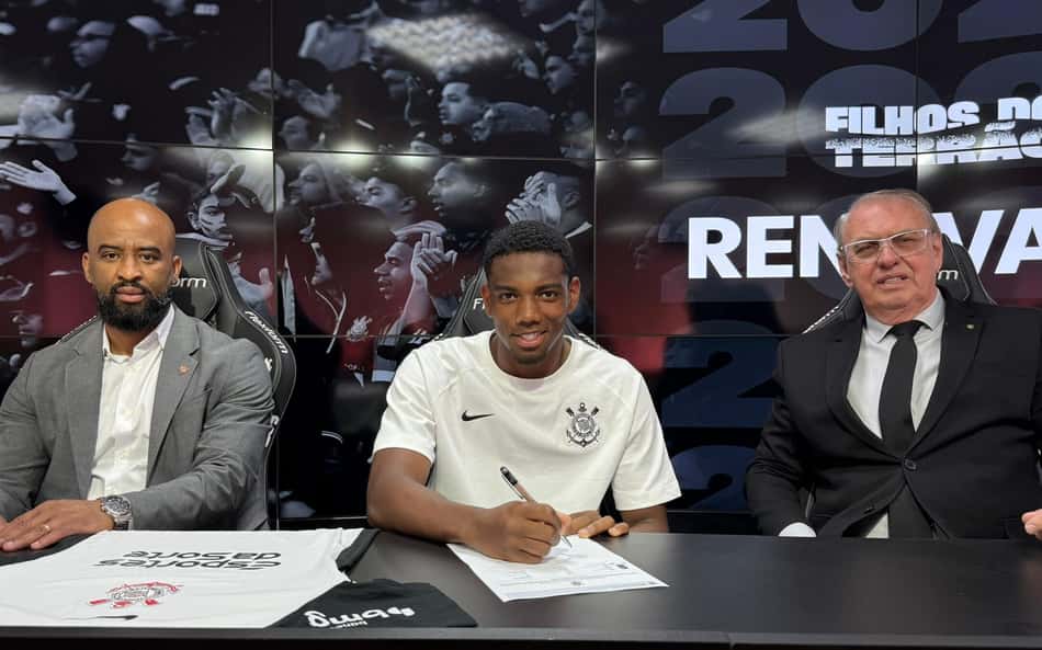 Corinthians renova com joia da base e fixa multa milionária