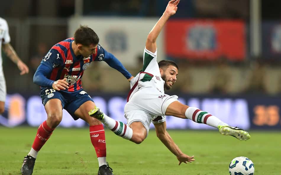 Mesmo com derrota, Fluminense 'das copas' aparece contra o Bahia