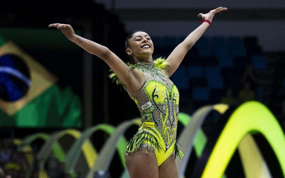 Barbara Domingos faz história e fica no top-10 do Mundial de Ginástica Rítmica