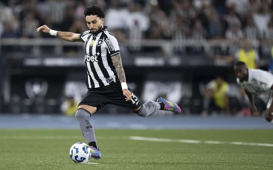 Botafogo tem jogadores na pré-lista de Ancelotti para a Seleção