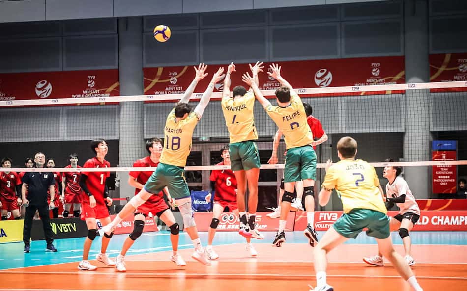 Brasil luta, mas perde na estreia do Mundial de vôlei Sub-21