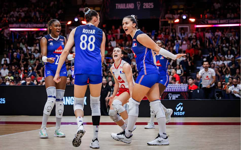 Na chave do Brasil, França destrói China nas oitavas do Mundial de vôlei feminino