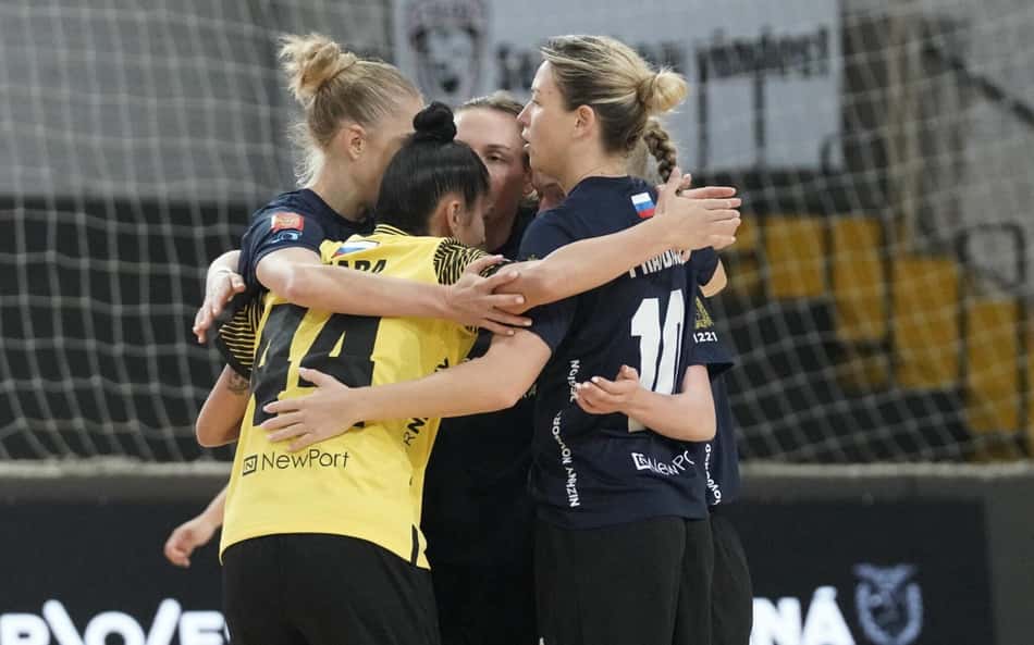 Chuva de gols marca segundo jogo da Copa Mundo do Futsal; Lance! transmitiu