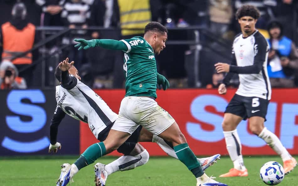 Tironi no Lance!: Derby terá Corinthians leve e Palmeiras tenso