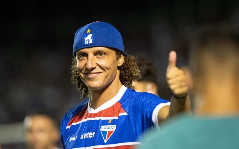 David Luiz acerta saída do Fortaleza e encaminha ida ao Chipre