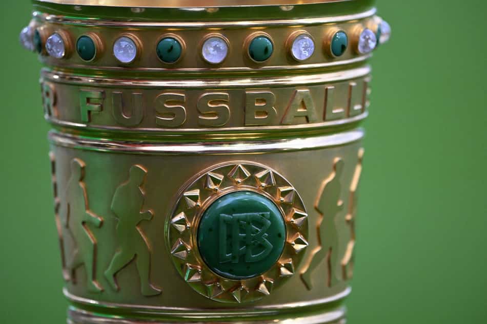 FBL-GER-CUP-WIESBADEN-BAYERN MUNICH