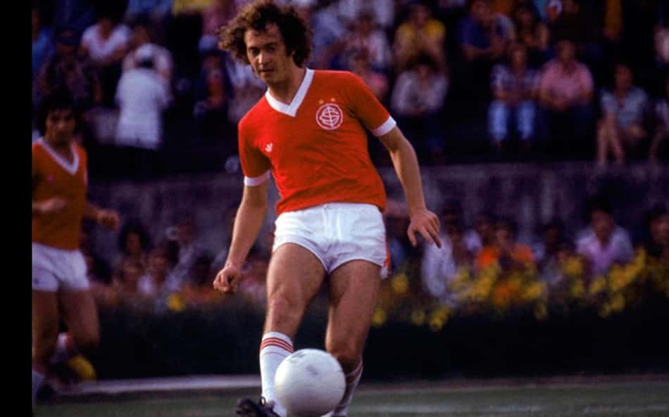 Cruzeiro 2 x 3 Internacional no Brasileirão 1979; arrancada para o tri