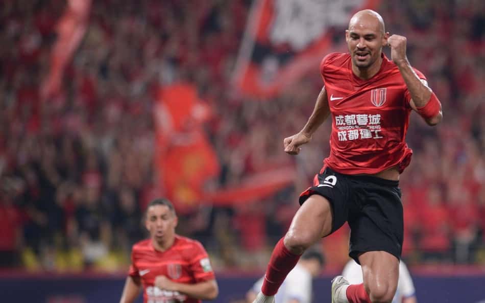 Ex-Bragantino e Vila Nova decide jogo na China e mira Champions League da Ásia