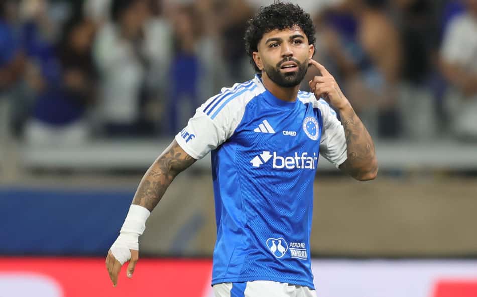 Respostas de Gabigol a posts de Cruzeiro e Flamengo geram debate: 'Vamos aceitar'