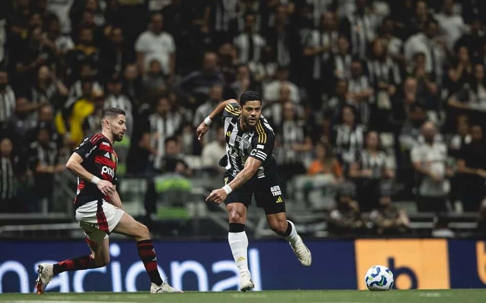 Atlético-MG derrota Flamengo nos pênaltis e avança às quartas