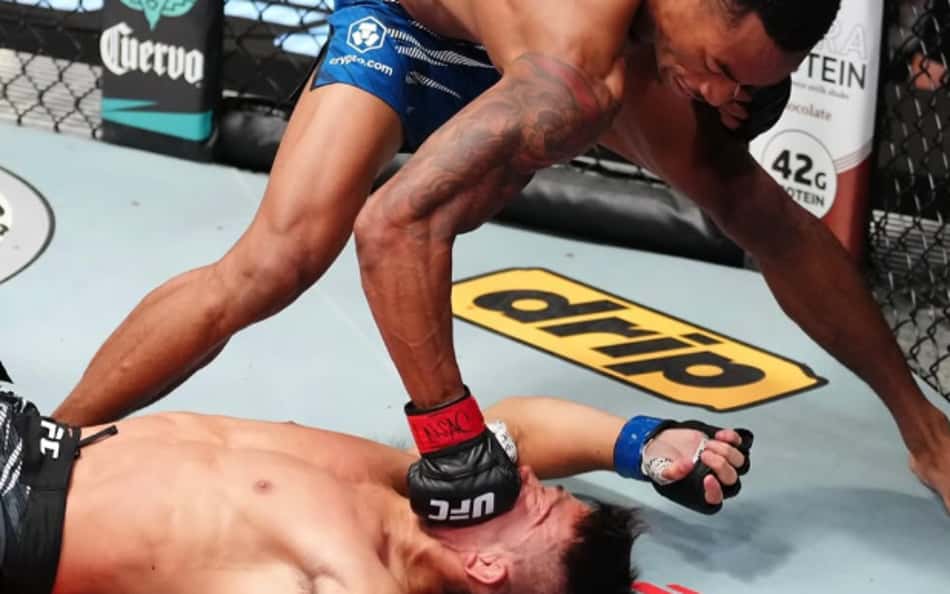 Elijah Smith nocauteia Toshiomi Kazama com golpe brutal; veja o vídeo