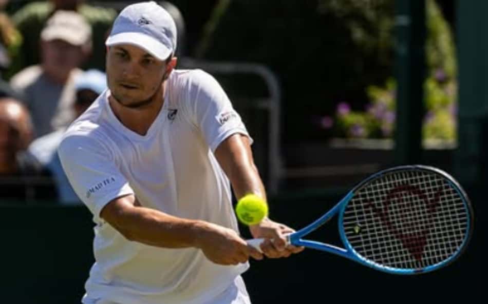 Rival de estreia de João Fonseca no US Open foi campeão em quadra rápida em 2025