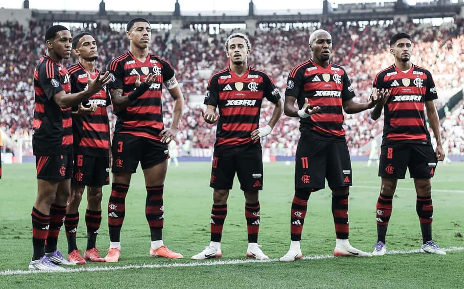 Flamengo acerta saída de joia da base para clube europeu, diz jornalista