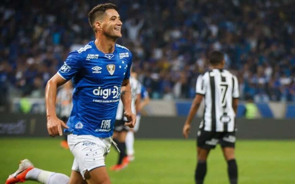 Cruzeiro e Atlético-MG iniciam mais uma disputa eliminatória fora do âmbito estadual